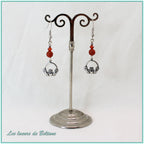 Boucles d'oreilles Claddagh argenté et perle de corail éponge, faites main