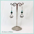 Boucles d'oreilles Claddagh argenté et perle de chrysocolle, faites main