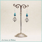 Boucles d'oreilles Aliénor, fleur de lys baroque, perles d'apatite et de cristal