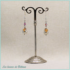 Boucles d'oreilles Branwen, petit chaudron argenté et perle en cristal orange