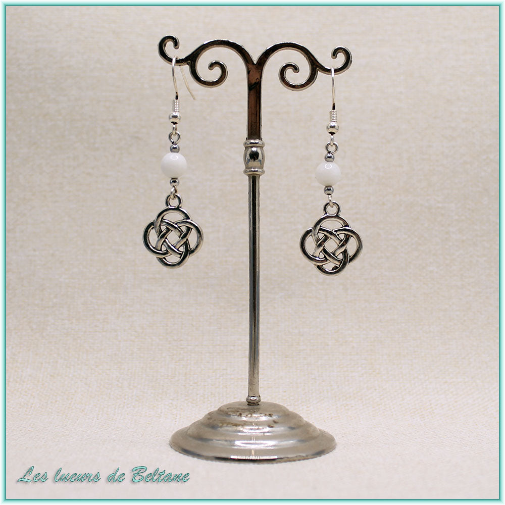 Boucles d'oreilles Ceinwen, pierre de jade blanc