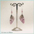 Boucles d'oreilles Oona, aile de fée en résine rose