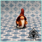 Bryn, gnome apprenti sorcier modelé à la main en pâte polymère