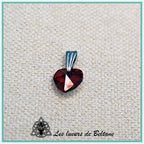 Pendentif petit cœur en cristal, coloris rouge foncé