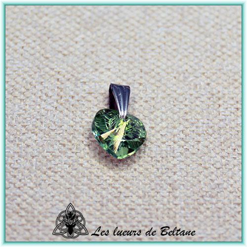Pendentif petit cœur en cristal, coloris vert clair