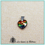 Pendentif petit cœur en cristal, coloris vert à reflets multicolores