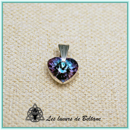 Pendentif petit cœur en cristal, coloris violet bleuté